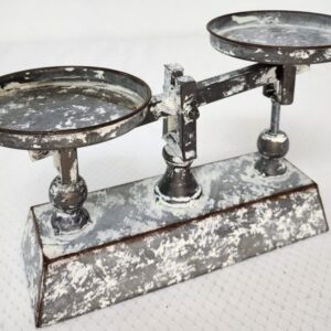 Vintage Scale
